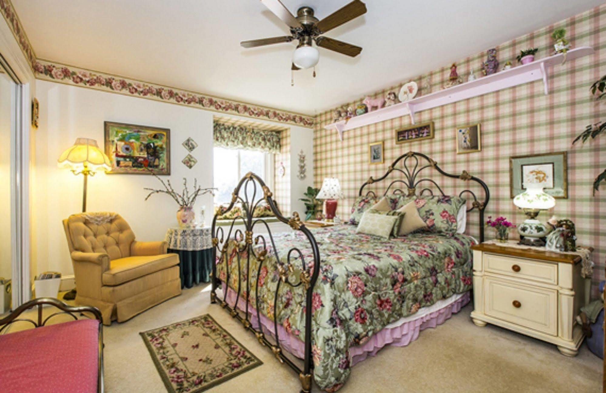 Matthews Manor Bed & Breakfast 外观 照片