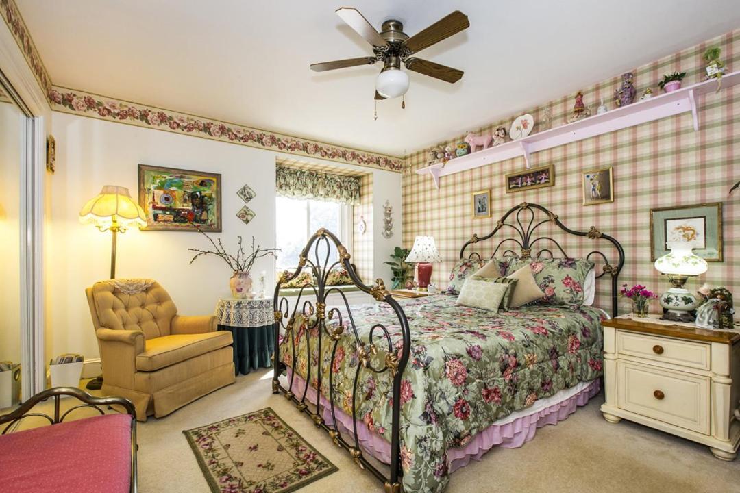 Matthews Manor Bed & Breakfast 外观 照片