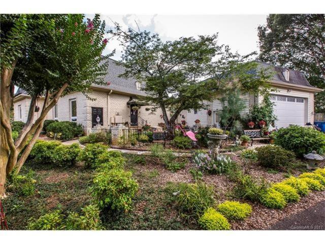 Matthews Manor Bed & Breakfast 外观 照片